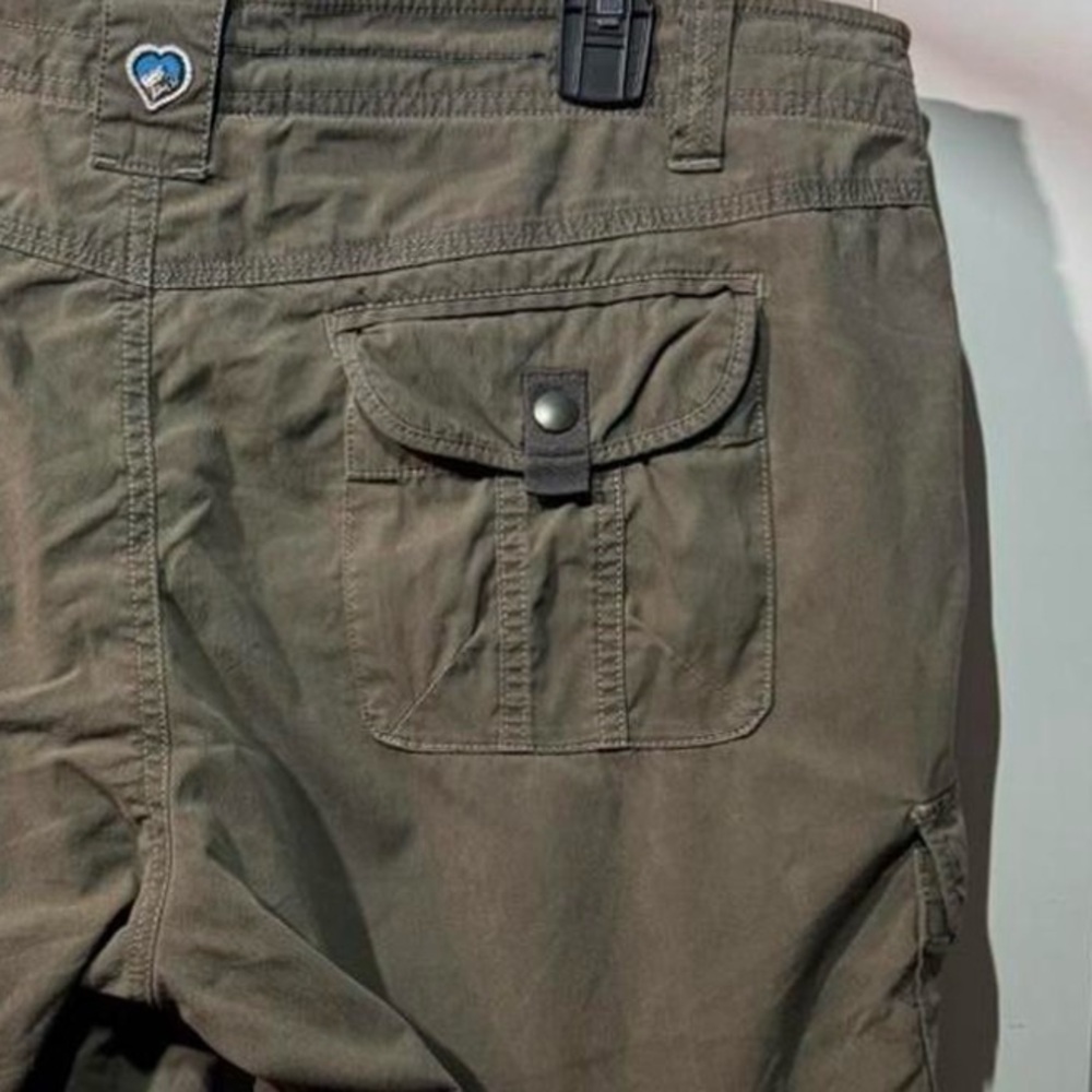 KÜHL Women's Splash Roll-Up Shorts Size 14 Vintage Patina Green Hiking Outdoor